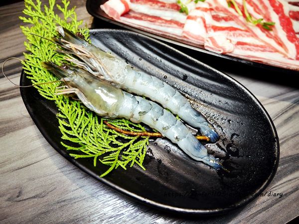 台灣火鍋第一品牌【肉多多火鍋】套餐只要$299，享自助吧無限供應~平價消費 高級享受 (25).JPG