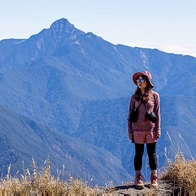 【山知識】冬季登山怎麼穿？洋蔥式穿搭分享 X 山系女孩裝備