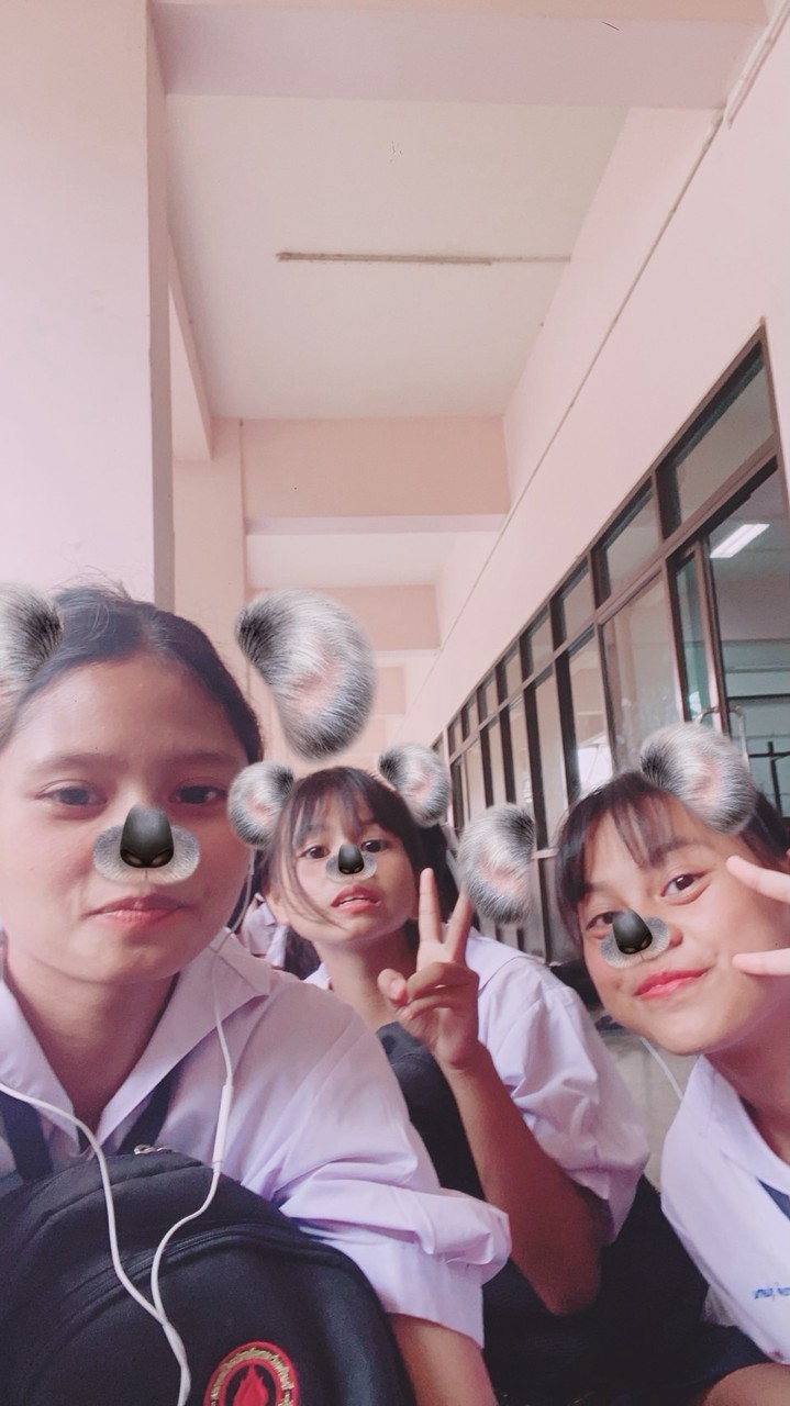 ด้อมปันอยากเป้นนางงาม