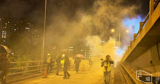 發射近萬顆催淚彈！香港慘淪「催淚之城」　民眾化學中毒「驚悚病照」曝光