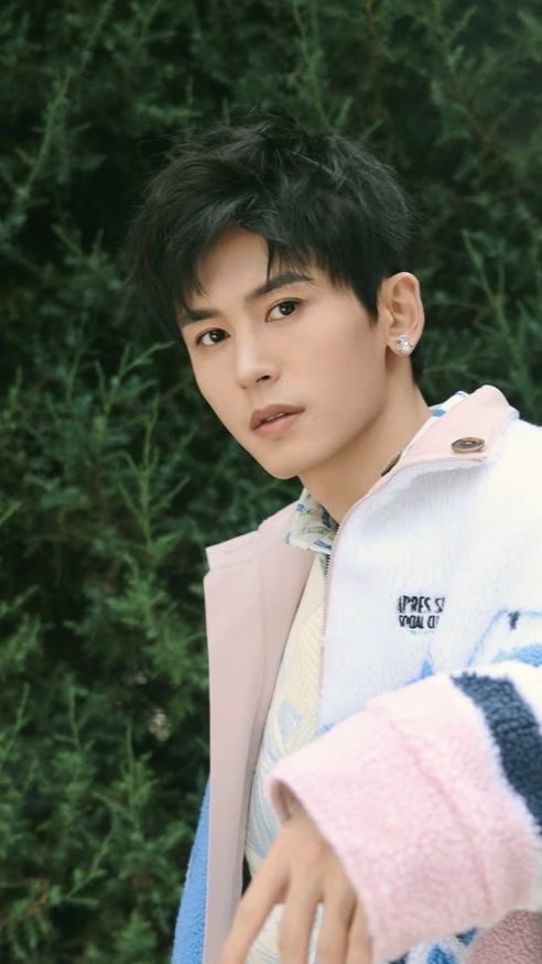 張哲瀚台灣海哲群🪼🪼