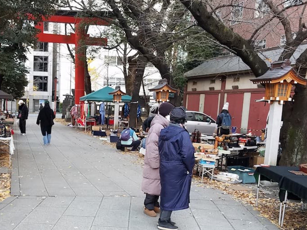 照片來源：Ⓒ花園神社 青空骨董市集