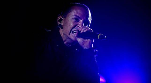 Chester Bennington Meninggal, OneRepublic: Bunuh Diri Itu Iblis