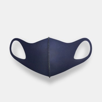 LEMASKA商品因常被韓國明星、偶像們穿戴而出名。經常能在韓劇、韓綜、演唱會上看到明星穿搭，口罩可水洗並重複使用，深受韓國人愛戴。 [6大功能] UV 防紫外線 抗菌 防臭 快乾 V型剪裁 [材質]