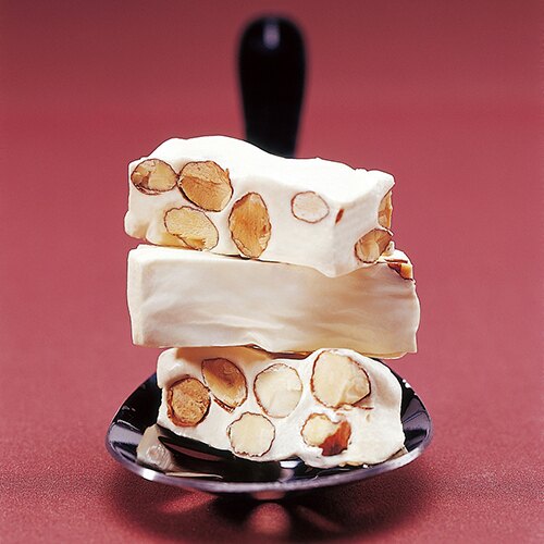 【糖村SUGAR & SPICE】法式牛軋糖-簡約包 250g 小明星大跟班★團購美食推薦★。人氣店家糖村的牛軋糖、糕餅有最棒的商品。快到日本NO.1的Rakuten樂天市場的安全環境中盡情網路購物，