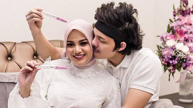 Atta Halilintar kabarkan kehamilan Aurel Hermansyah.