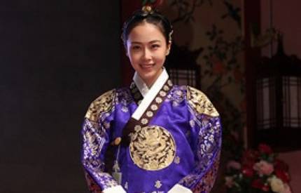 7 Karakter Ratu di Drama Korea yang Menggambarkan Cewek 