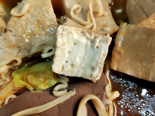 【新莊加熱滷味】二十一食堂 麻辣滷味 新莊花生堂 #炒泡麵 #鴨血臭豆腐 #銅板美食 (20).jpg