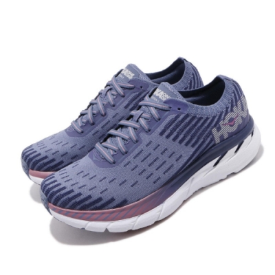 品牌:HOKA ONE ONE O1094310MBRB Clifton 5 Knit 特點: 弧形鞋底 輕量 緩震 透氣包覆 藍 白