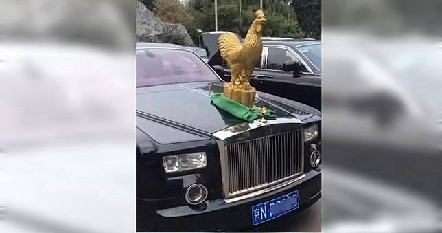 有錢就是任性　勞斯萊斯車標變成大金雞