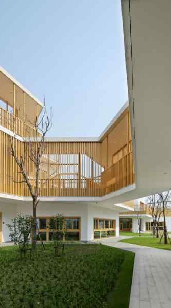 โรงเรียนOC,อะนิเมะ,เกม