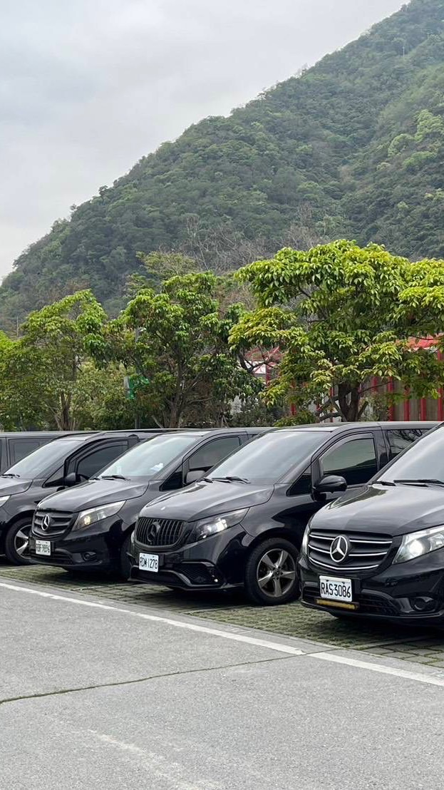 汐止/東湖/內湖  機場接送 包車旅遊
