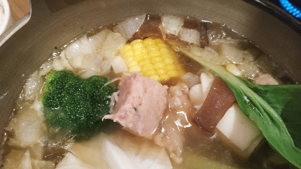 美食|推薦 高雄個人鴛鴦鍋姜一鼎 河堤店 ,超香超美味手工麻辣湯鍋及秘製麻辣鴨血33.jpg 美食|推薦 高雄個人鴛鴦鍋姜一鼎 河堤店 ,超香超美味手工麻辣湯鍋及秘製麻辣鴨血33.jpg