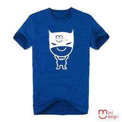 ◎BATMAN公仔原創設計T|◎舒適親膚|◎品牌:Minidesign品牌定位:流行品牌適穿對象:情侶裝款式:T恤袖長:短袖顏色:白色系,黑色系,紅色系,灰色系,藍色系適穿季節:春夏流行元素:全素面,