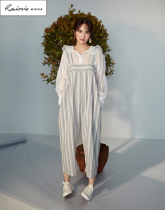 兩側隱形口袋/領口兩邊鬆緊設計/直條配色棉麻布料/有內裏/棉麻材質略有些紗結及色紗屬正常現象