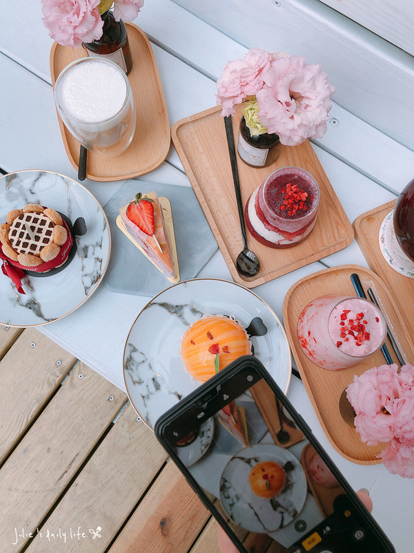 brunch,Eclipse cafe,下午茶,午餐,咖啡,日食,日食 eclipse cafe,日食 eclipse cafe 藝文店,日食咖啡,日食桃園,早午餐,桃園,桃園 下午茶,桃園日食,桃園藝文特區,氣泡飲,焗烤飯,甜點,義大利麵,藝文特區,藝文特區 早午餐,藝文特區咖啡,蛋糕 @跟著Julie一起走吧