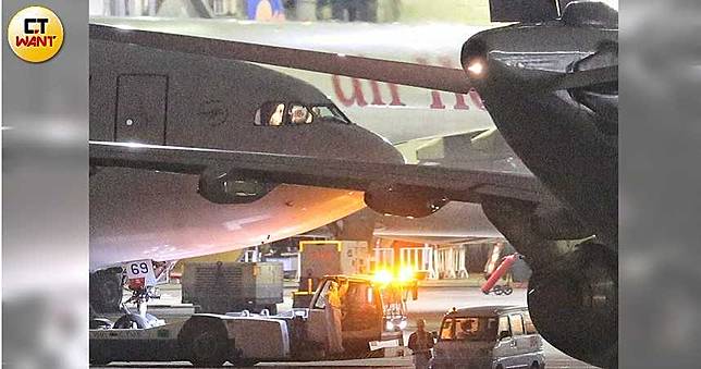 武漢包機247人　陳亭妃驚爆：只有50多人在原名單內