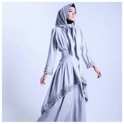 Contek 9 Inspirasi Prom Dress Buat Hijabers dari Para Selebgram 