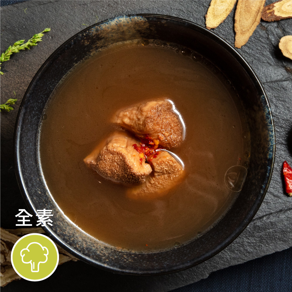 出身五星級飯店數十年經驗的阿強師所創辦的最新素食品牌，｢向陽堂｣品牌傳達著健康幸福的含意，希望帶給食用者安心、歡心及暖心的餐飲體驗。期許能提供大眾健康美味的素食，並推廣新式現代蔬食理念。清徹的湯頭，卻