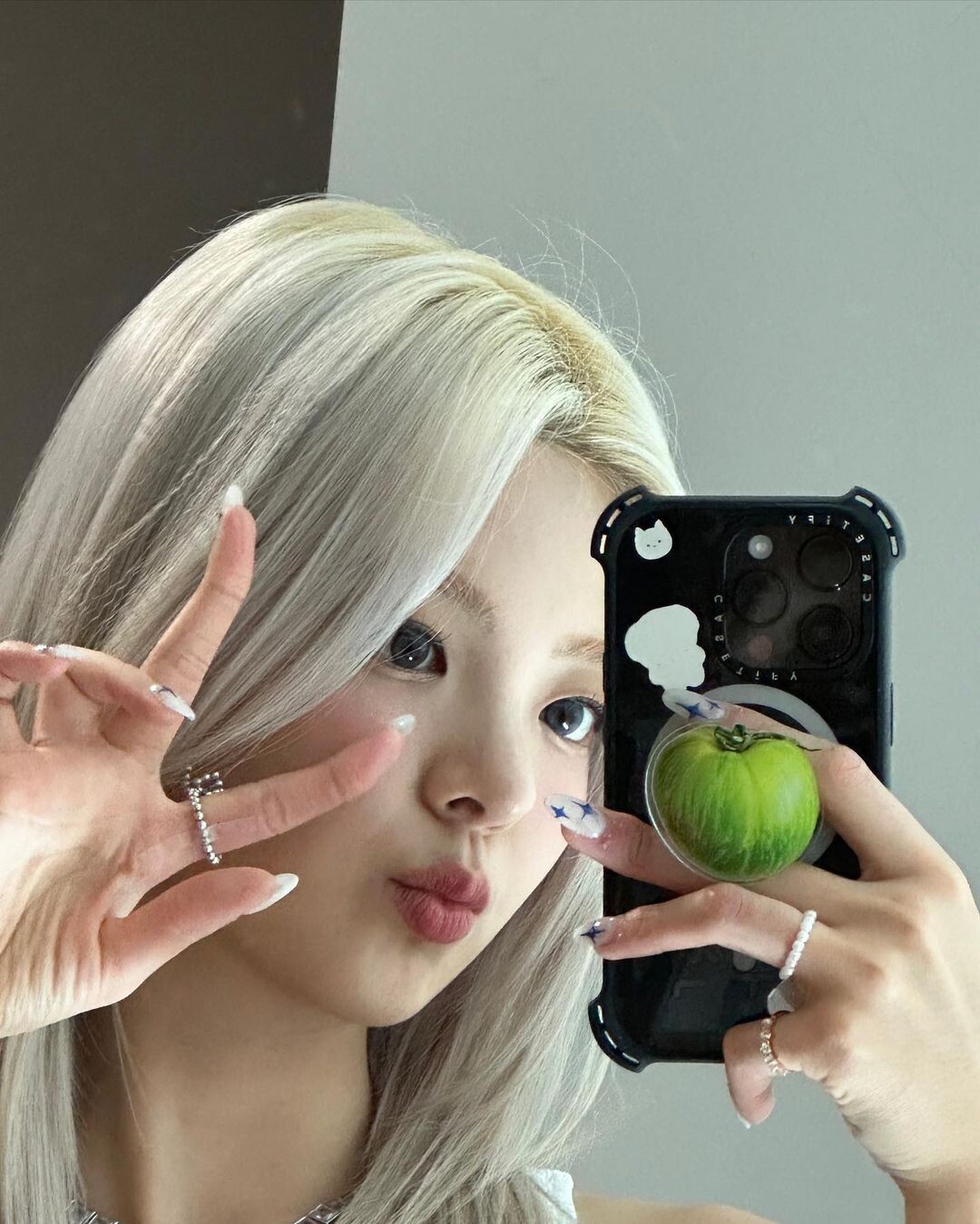 韓網熱議！那些因整鼻毀一張臉的愛豆：「這團」全員同款鼻，她被嘲「沒整鼻不能出道」