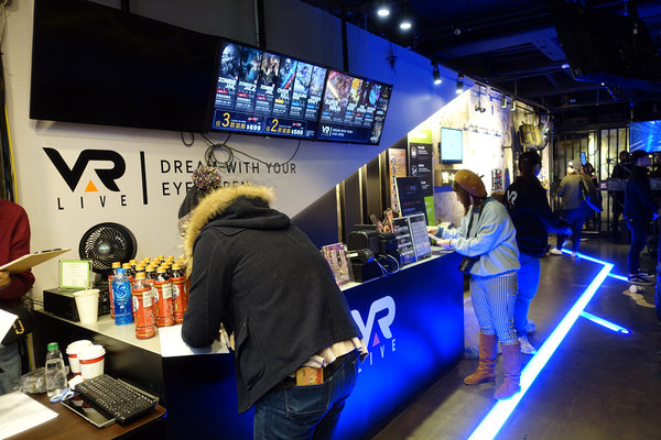  bagrun防水背包，bagrun台北西門町VAR LIVE旗艦店開幕，貝格朗都會玩家軍事風格後背包，好用多功能後背包，機能後背包推薦，貝格朗機能後背包