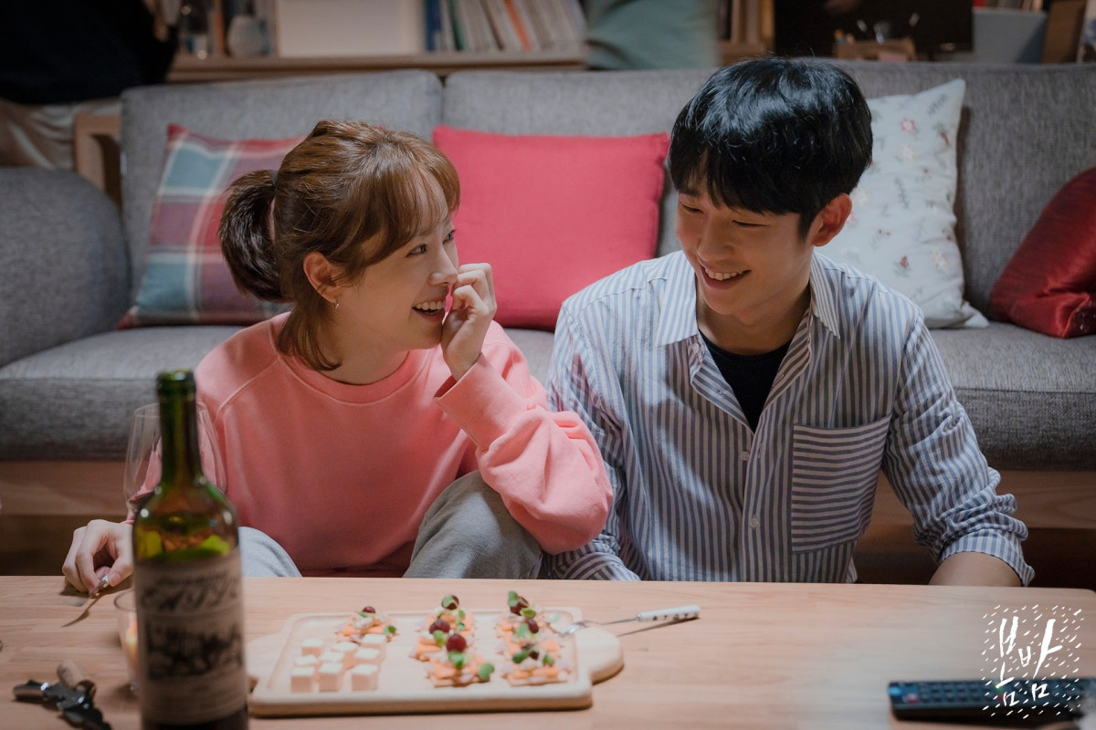 網議「步調慢但很好看」治癒韓劇！《原來這就是愛啊》越看越入戲，《出走日記》難出坑