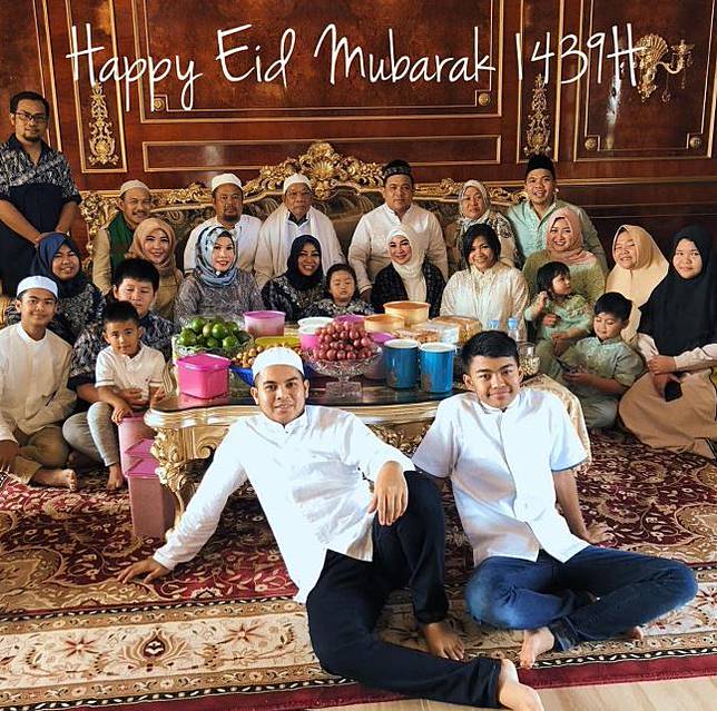 Kakak Beradik Yang Mengharumkan Bisnis Grup Citra Kumparan Com