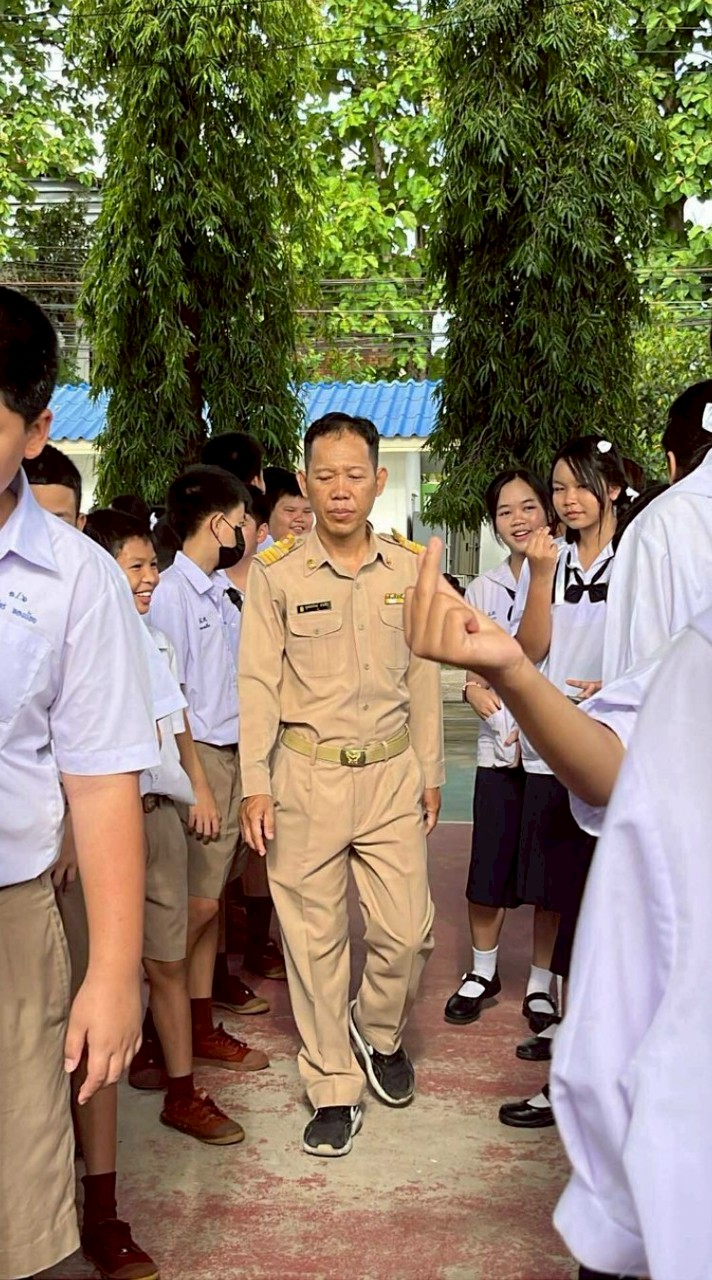 106 ลูกมิสเตอร์อุดมทรัพย์