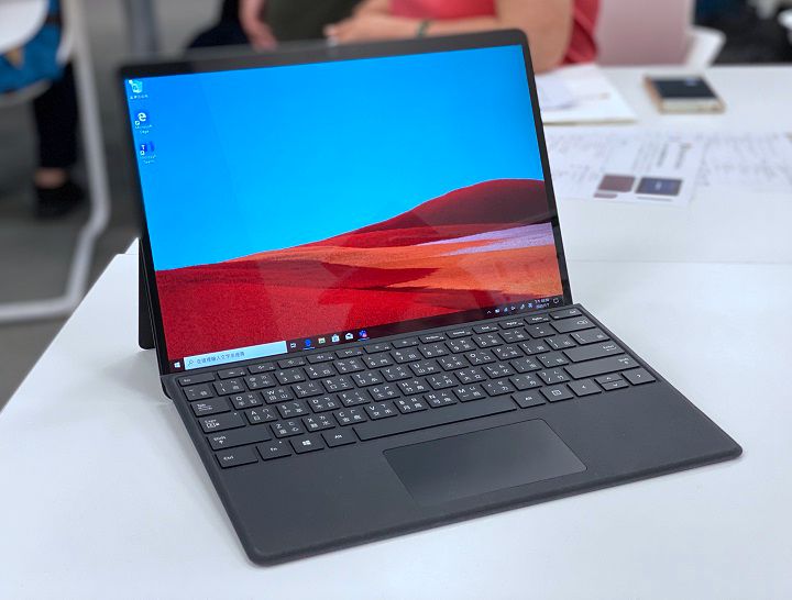 Surface Book 3 最高規格 12 萬，Surface Pro X 與 Surface Go 2 也在台灣上市