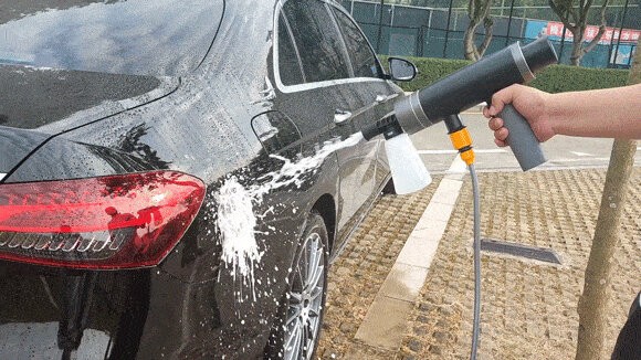 家も車もピカピカに ポータブル高圧洗浄機 Aiige が超便利 Maduro Online