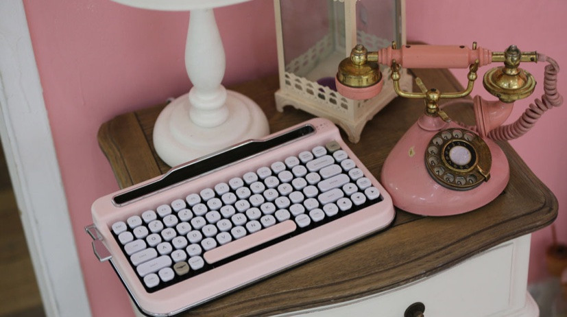 絕美「ipad鍵盤」推薦：Lofree 復古打字機鍵盤，NT.2145