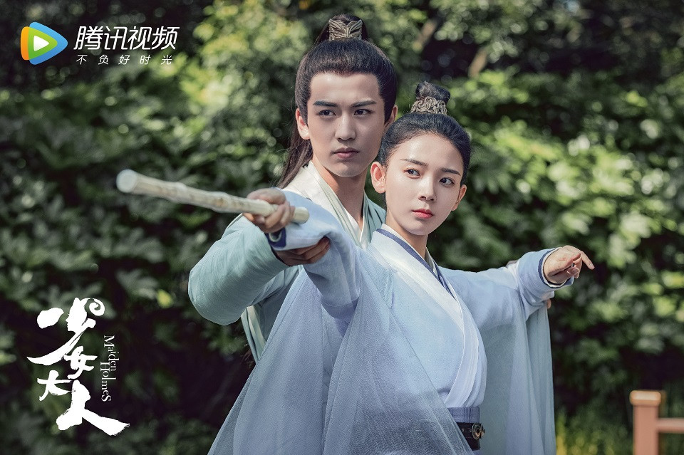 《以家人之名》結局後的甜寵陸劇3：陳瑤、張凌赫《少女大人》