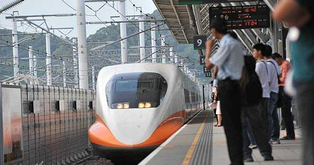 春節今年起從小年夜開始放假　政院：採補班挪移