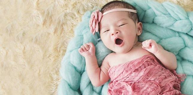 50 Nama Bayi Yang Artinya Cerdas Untuk Disematkan Pada Si Kecil