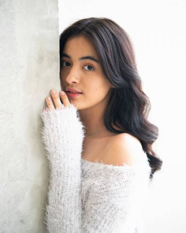 10 Potret Gaya Rambut Cewek ala Artis Millennials 10 Potret Gaya Rambut Cewek ala Artis Millennials