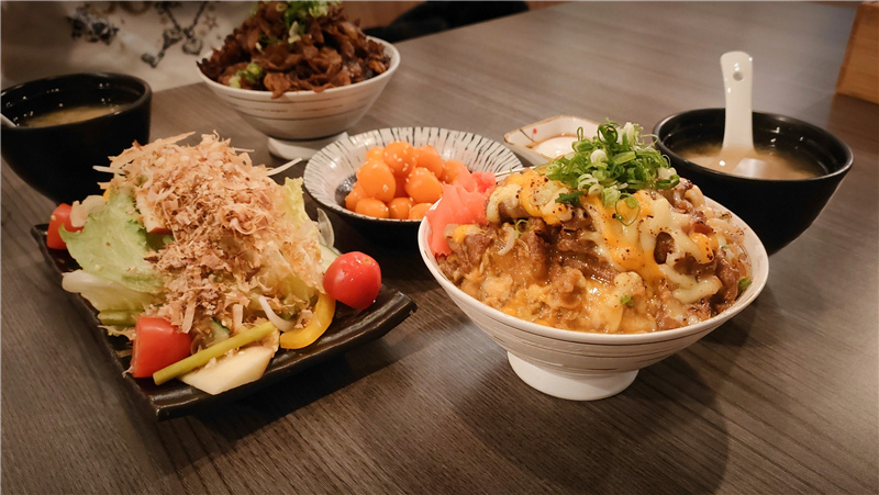 探店 高雄三民區美食汍樂滿盛燒肉丼，美味又好吃的燒肉丼30.jpg