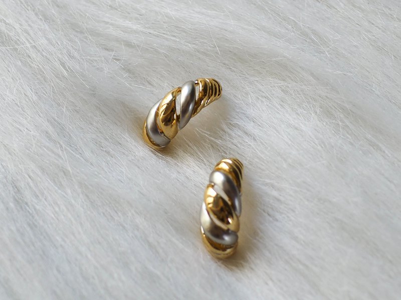 「 60s ~ 80s 復古珠寶 / 一副別有特色的耳飾,讓生活中的細節妝點日常 」