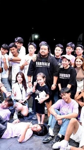 เ ลิ้ บ บบ บางแส๊นนนน ิิ 💜🖤🥊