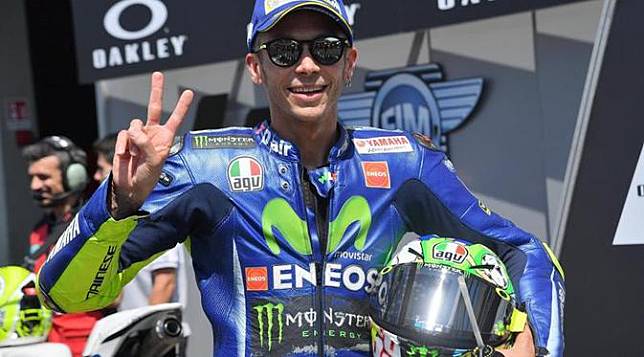 MotoGP: Rossi Kembali ke Dunia Balap Tanah Liat