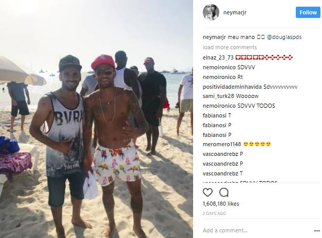 Punya Gaji Selangit, Begini Gaya Liburan Para Pesepakbola Dunia! Ada yang Pilih ke Bali dan Lombok