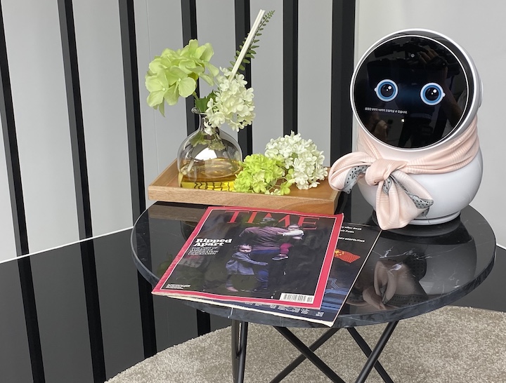 LG 智慧家庭全面啟動，CLOi 機器人進入生活、捲軸式電視指日可待