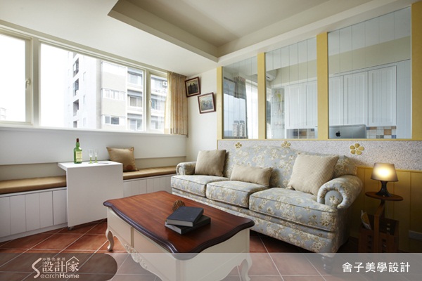 用單椅、沙發，熱鬧你家客廳～