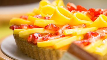 日本超浮誇水果派咖啡廳 喜歡水果派的你一定要衝！