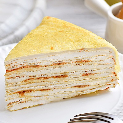 獨家特製純手工焦糖醬熬煮費時費工n有著療癒人心的迷人魔力n甜而不膩、絲綢滑順般的口感n若需指定到貨日請於備註欄填寫，未指定約4~5天內到貨n沒有提供分切服務