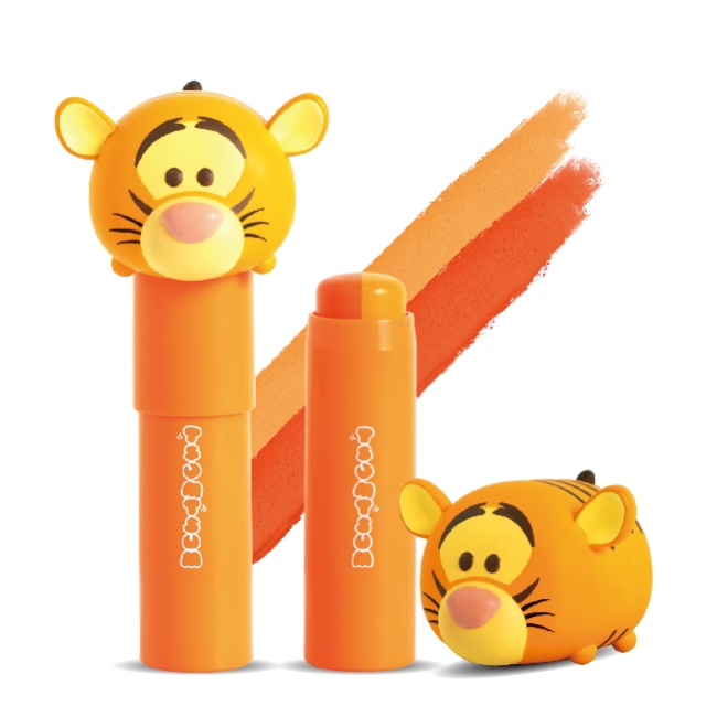 雙色腮紅棒，包裝小巧可愛，一支雙色，質感細膩柔滑，可單擦，也可雙色混合疊擦幻變成新色號。規格:3g原產地:中國深、寬、高:7.2x7.2x17.5保存環境:室溫有效期限:3年製造商名稱:超啟有限公司製