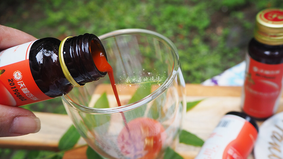 3C族,眼鏡族,高度近視,近視雷射,飛蚊症,近視開刀,中藥補腎,枸杞補腎,鮮枸杞原漿寧夏中寧枸杞果汁,枸杞果汁,舌尖上的中國 枸杞