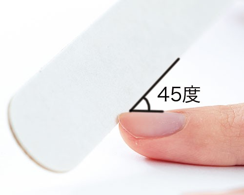 ペディキュアの 塗り方 ネイルケアのやり方 色別デザイン