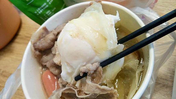 【中和美食】食尚吃到飽涮涮鍋-CP值爆高!外帶火鍋只要89元就能吃到