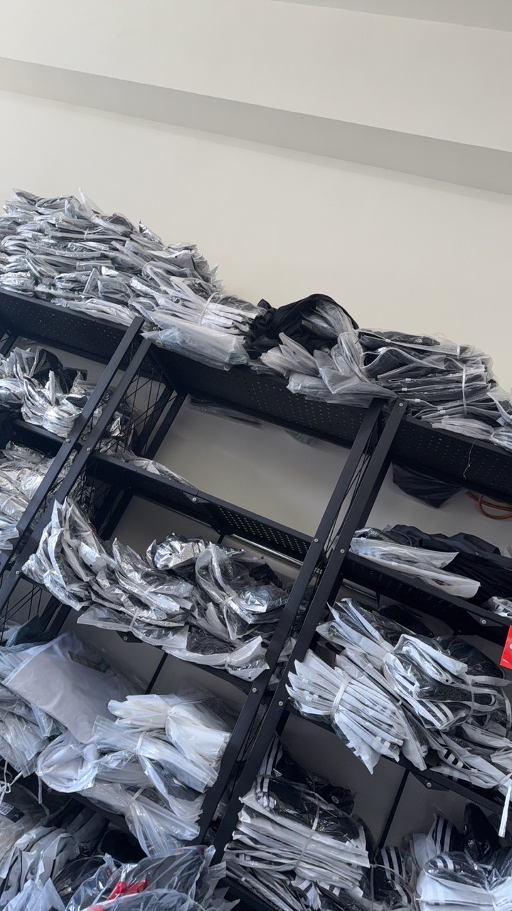 小晴的菜市場👚👕👖👔👗🧥💕