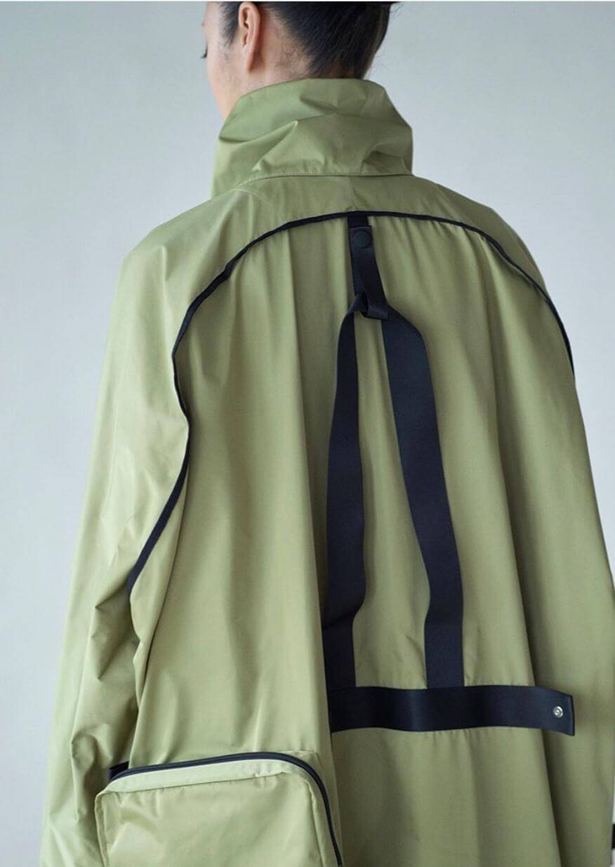 承傳三宅一生的設計理念，ISSEY MIYAKE 最新的 「TO GO」 系列將衣服和袋解構合拼於一身？ | MING'S | LINE TODAY
